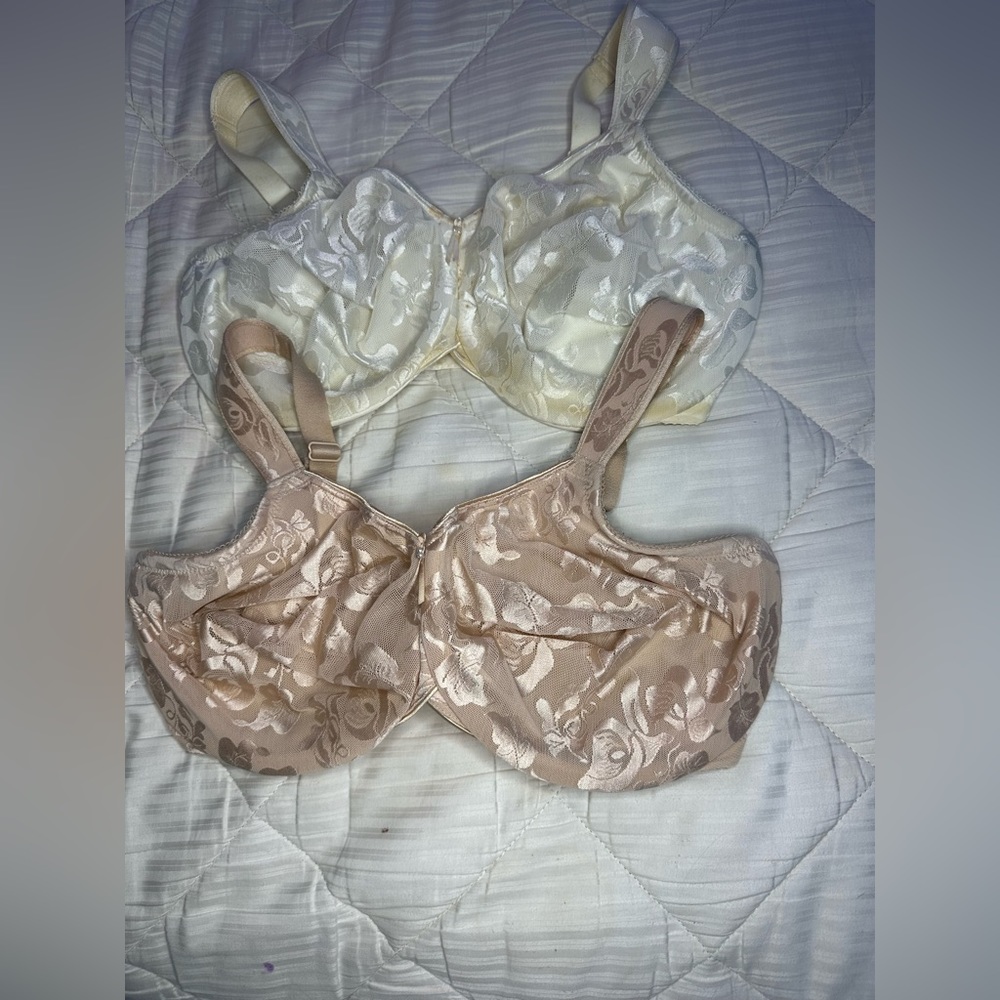 Wacoal bras white and nude